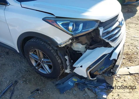 2017 Hyundai Santa Fe Sport 2.4L z USA, uszkodzony, nr VIN 5NMZT3LB5HH027476